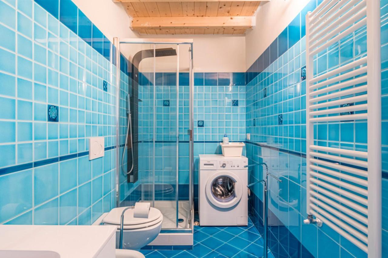 Le 3 Sirene Apartment Леванто Екстериор снимка